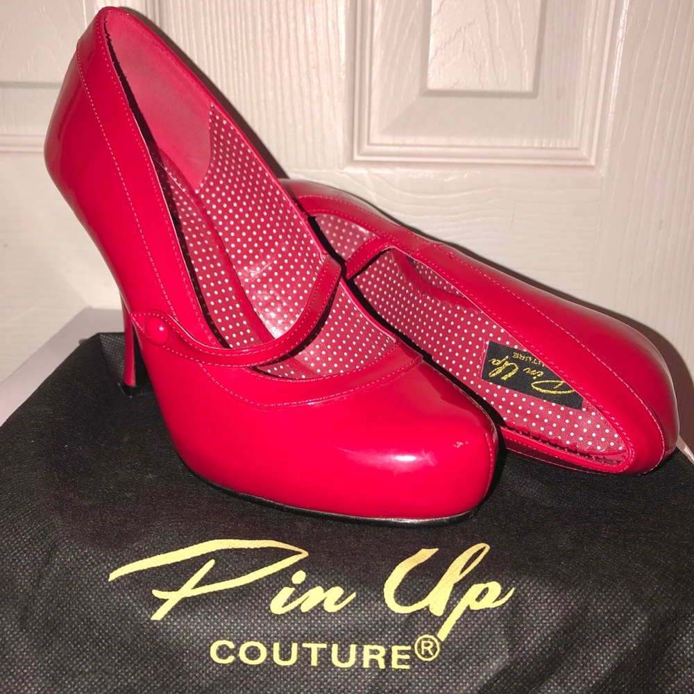 Red high heels!!